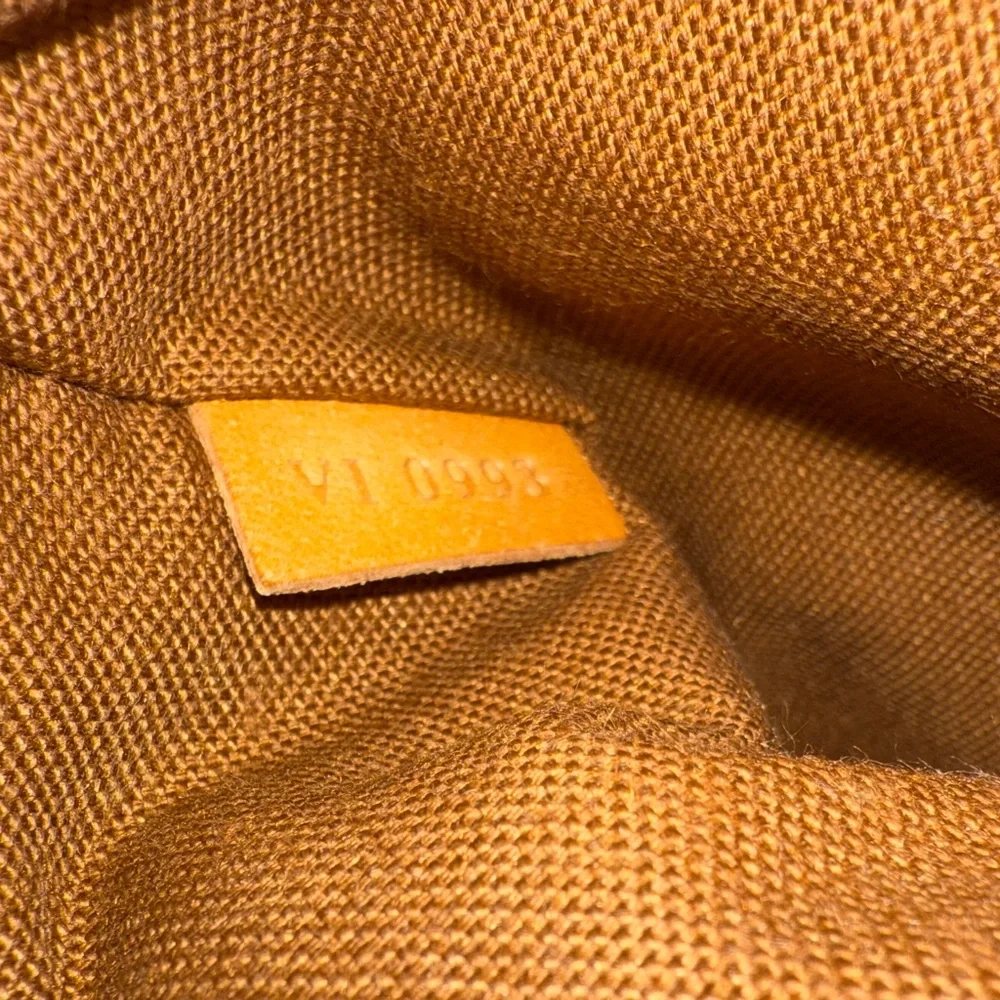 Authentic LV Monogram Alma and Louis Vuitton Keychain. - Picture 15 of 16